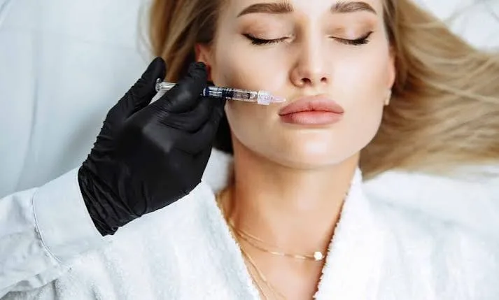 How to Build a Skincare Routine for Healthy and Glowing Skin in Lahore